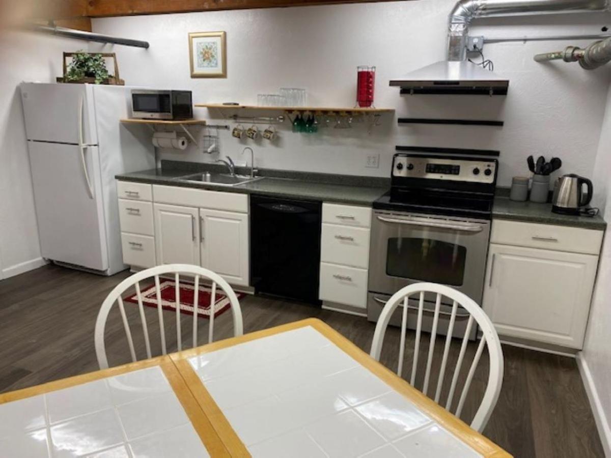 Spacious Lower Level Living For You! * Corvallis